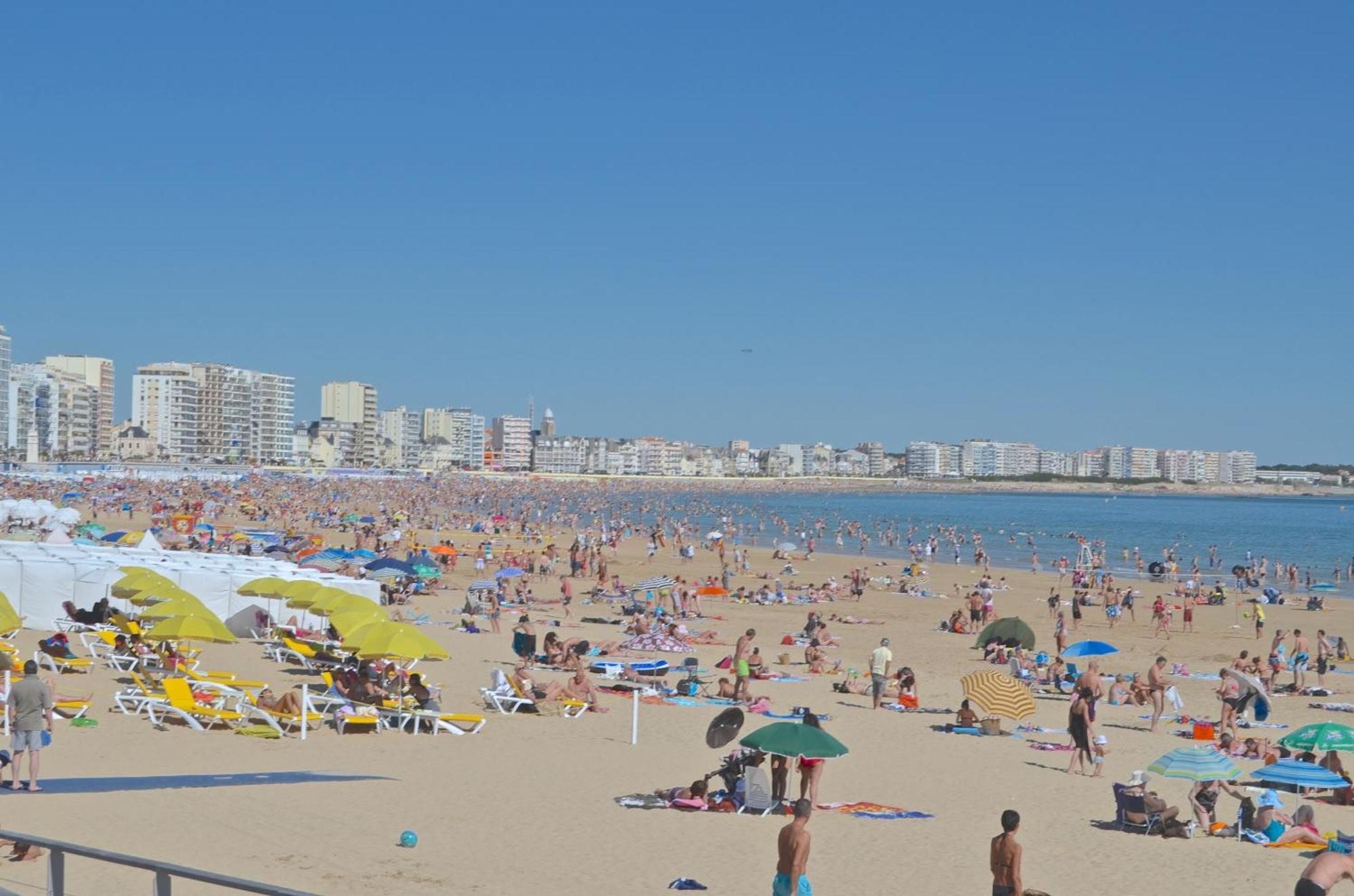 Appartements Front De Mer Sables D'Olonne Les Sables-d'Olonne Exterior photo